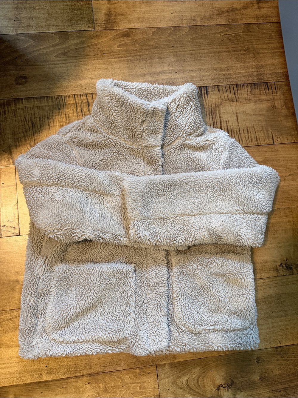 Old Navy Cream Sherpa Puffer Jacket